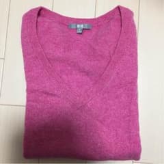 ユニクロ カシミヤニットのサムネイル