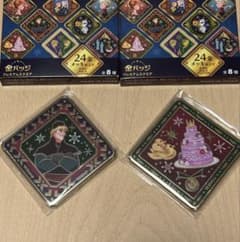 Disney Frozen 金バッジ プレミアムスクエア 2種セット