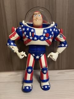 トイストーリー バズ・ライトイヤー 星条旗デザイン フィギュア - メルカリ