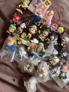 現品 ONE PIECE 美少女 フィギュア 大量セット まとめ売り ストラップ ワンピース フィギュア ストラップ 大量セット - メルカリ