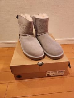 UGG W DAE SUNSHINE PERF 7のサムネイル