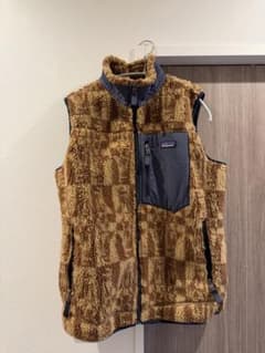 patagonia フリースベスト Lサイズ ブラウン - メルカリ