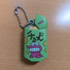 クレヨンしんちゃん チョコビ マスコット ミラー付き カプセルトイ ガチャガチャのサムネイル