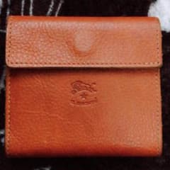 イルビゾンテ （三つ折り財布）のサムネイル
