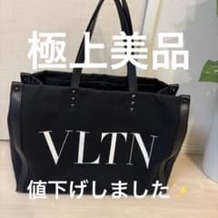 値下げしました✨️極上美品✨VALENTINO ヴァレンティノ✨️ブラック