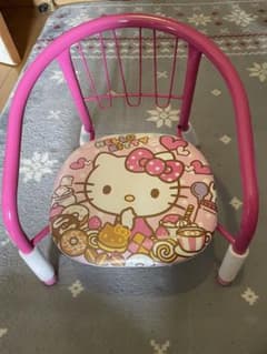 ハローキティ 子供用椅子 サンリオのサムネイル