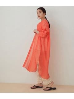 ADAM ET ROPE' FEMME ＜洗える＞ブザムシアーシャツワンピースのサムネイル