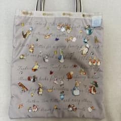 LeSportsac ピーターラビット トートバッグのサムネイル