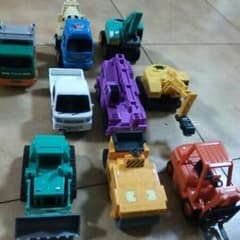 男の子大好き車のおもちゃ♪のサムネイル
