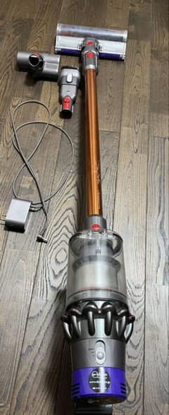 ダイソンV10 SV12のサムネイル