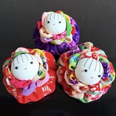 212 ちりめん細工 お手玉人形 置物 古布 - メルカリ