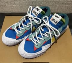 sacai × NIKE Blazer Low スニーカー ブルー/グリーン