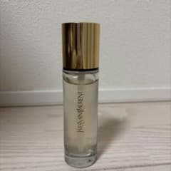 Yves Saint Laurent ラディアントタッチブラープライマー1のサムネイル