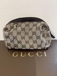 GUCCI GGパターン ポーチ ベージュ/ブラック GUCCI GGパターン ポーチ ベージュ/ブラウン - メルカリ