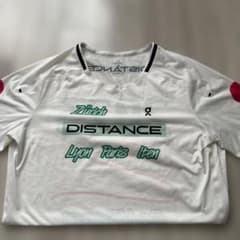 OnパフォーマンスTシャツ　限定品のサムネイル