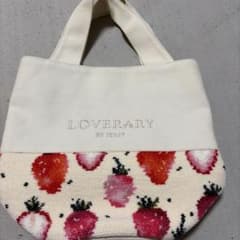 LOVERARY☆ストロベリードット柄トートバッグ ホワイト - メルカリ