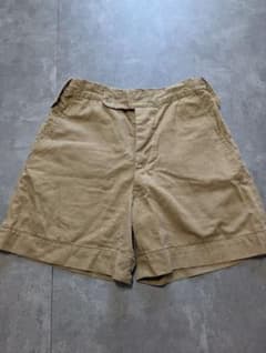 【ヴィンテージ】イギリス軍タイプ グルカショーツ バックル留め ベージュのサムネイル
