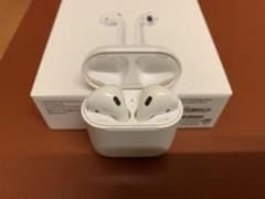 Apple AirPods 中古品のサムネイル