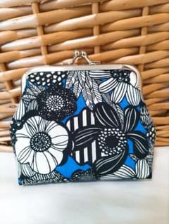 ☆ハンドメイド がま口ポーチ 北欧ブルー花柄☆ - メルカリ