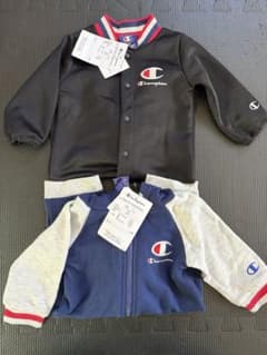 新品 Champion ベビー ロンパース 70cm 長袖 2枚セットのサムネイル