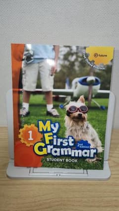 My First Grammar 1 2nd Edition 学生用ブック 新品のサムネイル