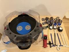 ベイブレードバトルスタジアムセット 引退品 まとめ売り - メルカリ