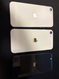 iPhone SE 第2世代 64GB 3台セット SIMフリーのサムネイル