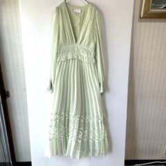 美品⭐️ASOS プリーツレース フレアロングワンピース S オケージョンドレスのサムネイル