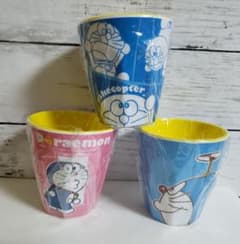 公式品 新品未開封！ドラえもん メラミン カップ ３種類３個セット 250mlのサムネイル