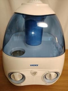 VICKS スターリーナイト 気化式加湿器 V3700 箱付のサムネイル