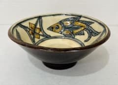 やちむん 金城敏男 大皿 どんぶり 魚 壺屋焼 - メルカリ