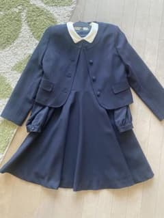 中学受験など　ポンポネットのドレスのサムネイル