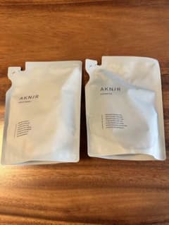 アクニー　詰め替え用シャンプー&トリートメントのサムネイル
