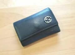 値下★GUCCI★グッチ6連キーケース ブラックレザーインターロッキングGメンズのサムネイル