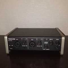 TASCAM US-2x2 オーディオインターフェイスのサムネイル