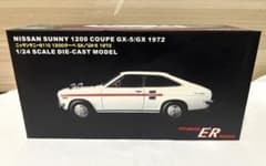 ピットロード ニッサンサニーB110 1200クーペ GX ／GX-5 1972 ピットロード 1/24 1972 日産 サニー 1200 クーペ GX-5/GX - メルカリ