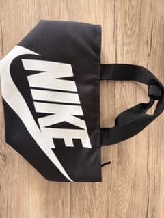 NIKE ナイキ ランチバック　エコバッグ トートバッグ ブラック　保冷バックのサムネイル