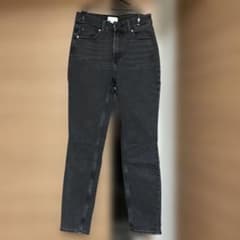 5月末処分【美品】H&M ダークグレー スキニージーンズ US ウエスト64cmのサムネイル