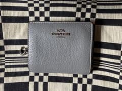 COACH 二つ折り 財布　グレーのサムネイル