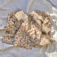 ZARA✳︎花柄✳︎ブラウスのサムネイル