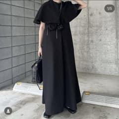 perna ケープワンピースのサムネイル