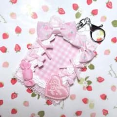キーホルダー付トレカケース　量産型 平成女児　ピンク　キャンディー　ホイップのサムネイル