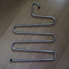 ズボン用ハンガー スラックスハンガー 省スペース ５連 - 3