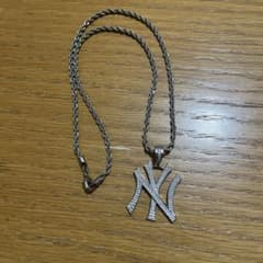 m97068308727_1.jpg?1761739179