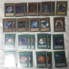 遊戯王 ヒーローデッキのサムネイル