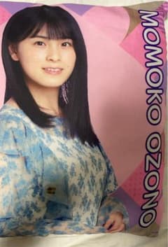 乃木坂46 大園桃子　クッションのサムネイル