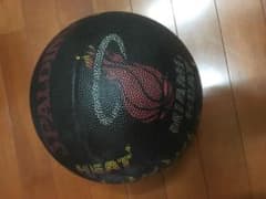 バスケットボール7号  マイアミヒート  ゴムのサムネイル
