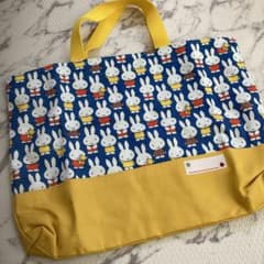手提げバッグのサムネイル