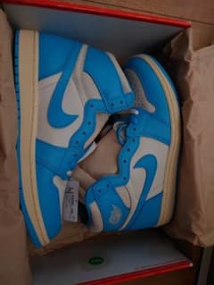 Nike Air Jordan 1 High OG UNC Reimaginedのサムネイル