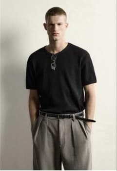 ZARA ワッフルニットTシャツ ブラックのサムネイル